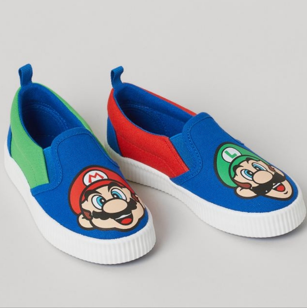 *NWT* Mario & Luigi Slip On Shoes